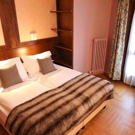 Hotel Sporting ブレウイル・チェルヴィナイア エクステリア 写真